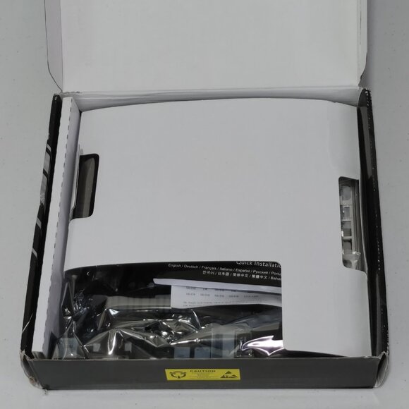 ASRock B450M Pro4 AMD Socket AM4 Motherboard OPEN BOX - Picture 6 of 13